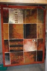 lot 104 image: Area Rug 5x7
