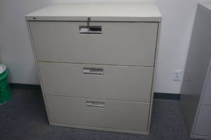 lot 356 image: Office File Cabinet