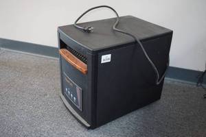 lot 357 image: Eden Pure Quartz Infared Portable Heater