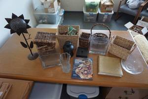 lot 407 image: Assorted Baskets with Vases, Candle Holders