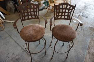lot 144 image: 2 Metal Padded Seat Bar Height Stools - 21x21x43 Seat Height 29