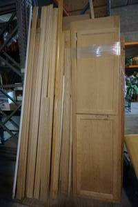 lot 174 image: Assorted Wood Trim and Cabinet Door Fronts
