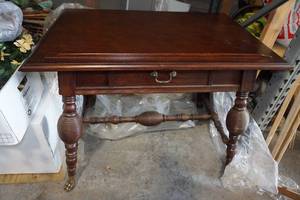 lot 179 image: Antique Draft Table - 42x37x34