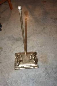 lot 218 image: Brass Colored Extra Toilet Paper Holder for Bathroom