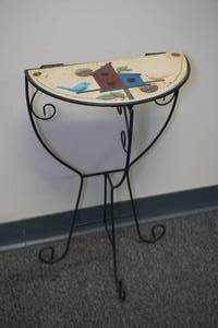lot 421 image: Painted Top Side Table - 12.5x24x7