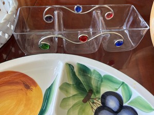 lot 43 image: Variety of Serving Dishes