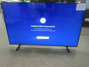 lot 829 image: SAMSUNG 65 Class CU8000 Crystal UHD Smart TV UN65CU8000FXZA