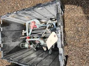 lot 50 image: Clamps