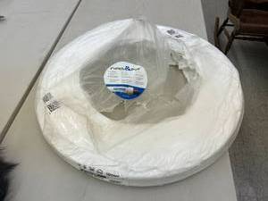 lot 51 image: 34 AquaPEX White Tubing 34