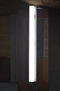 lot 8 image: Shop Light