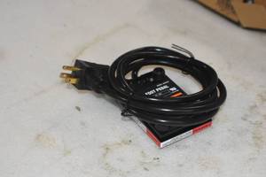 lot 32 image: Foot Pedal