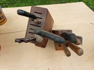 Knives and Knife Blocks