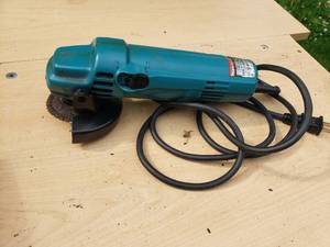 Makita Angle Grinder