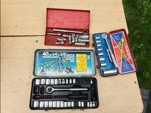 Partial Sets of Sockets and Ratchets