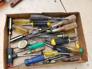 Screw Drivers