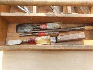 Wood Chisels and Wood Tote