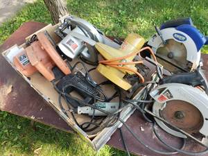 Large Lot of Corded Circular Saws, Dremel