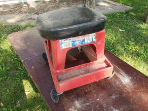 Mechanics Roller Seat
