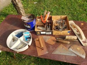 Trowels, Scrapers, Brushes, Fasteners