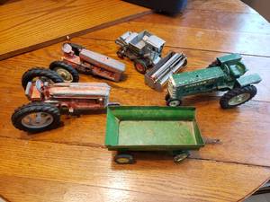 Toy Tractors, Combine, Trailer