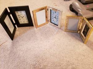 Photo Frame Clocks
