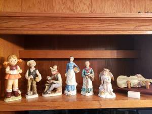 All Pieces as Pictured