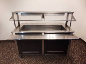 lot 59 image: Delfield Cold Food Counter