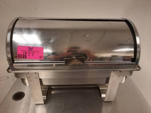 lot 97 image: Winco 8 Qt. Chafer