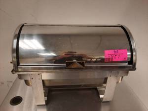 lot 93 image: Winco 8 Qt Chafer