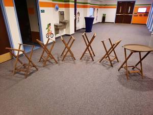 lot 131 image: Cambro Trays and Wood Stands