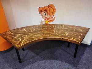 lot 67 image: Sculptware HardTop Table Topper Serpentine Shape