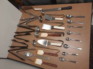 lot 215 image: Commercial Kitchen Utensils