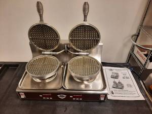 lot 42 image: Wells WB2E Dual Round Waffle Maker - Programmable Temperature Controls, Stainless