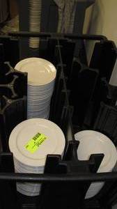 lot 167 image: Syracuse China Dinner Plates
