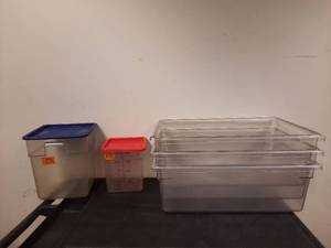 lot 232 image: Sysco and Cambro Food Storage Containers