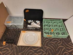 lot 233 image: China, Serving Trays, Cup Rack