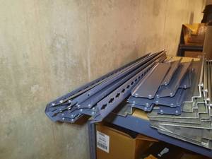 lot 267 image: Shelving Unit Crossbeams