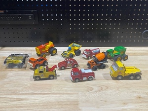 lot 12 image: Assorted Tonka and other Toys