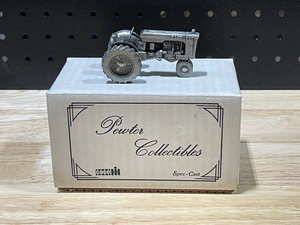 lot 24 image: Pewter Collectibles Spec Cast Case 830