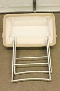 lot 40 image: Babyhome Collapsable Crib