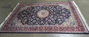 lot 30 image: 9 x 6 (108 x 72) Large Decorative Rug - Small Section of Damaged Fray See Pictures