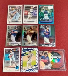 lot 73 image: (9) Minnesota Twins Cards - Some Nice RookiesInserts