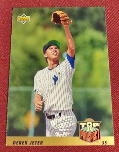 lot 118 image: 1993 Upper Deck Derek Jeter Rookie Card