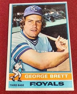 lot 157 image: 1976 George Brett Card - 2nd Year