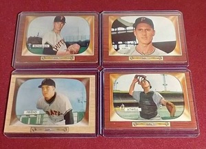 lot 159 image: (4) 1955 Bowman Baseball Cards
