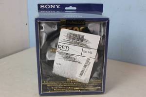 lot 22 image: SONY Professional MDR-7506 Sound Monitor Headphones