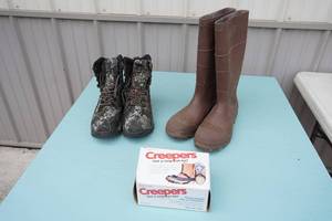 lot 35 image: OutdoorSportingClothing Boots