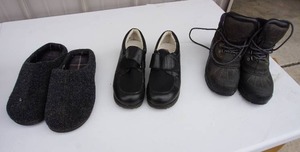 lot 108 image: ClothingShoes...Boots & Slippers