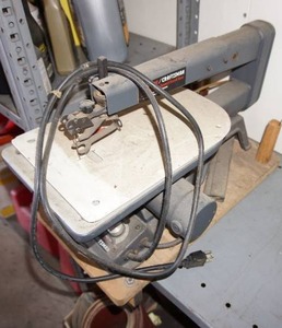 lot 77 image: GarageToolsElectricWood...SEARSCRAFTSMAN 16 Variable Speed Scroll Saw 5 Plain End Blade Holder Cast Iron Base with Additional Blades