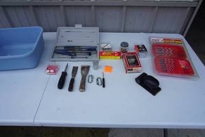 lot 165 image: GarageToolsHandDrill Bits, Screwdrivers, Clamps, Scrapers Etc.